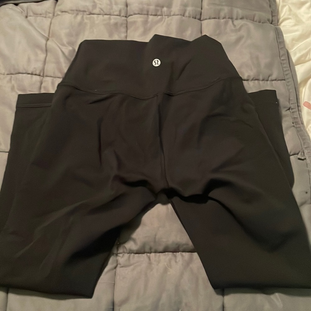 Black Lululemon leggings size 4